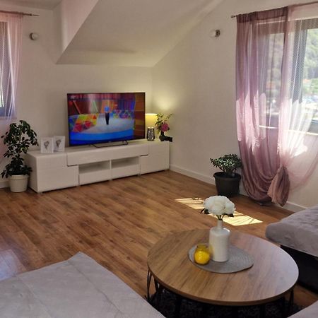 Apartments Ante Хвар Екстер'єр фото