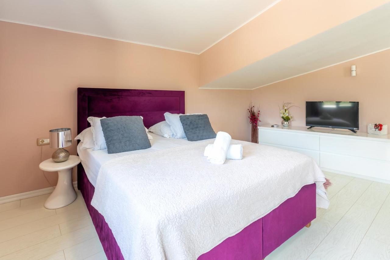 Apartments Ante Хвар Екстер'єр фото