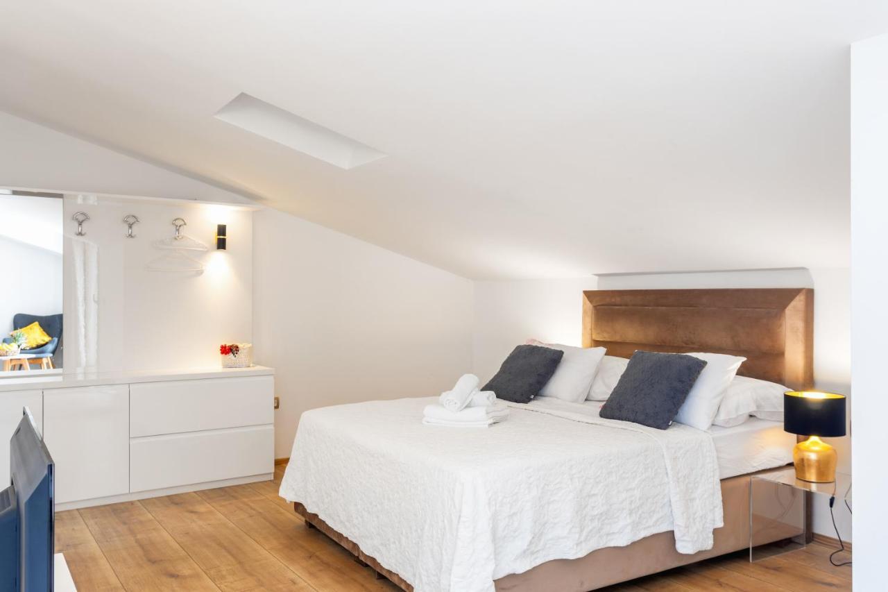 Apartments Ante Хвар Екстер'єр фото