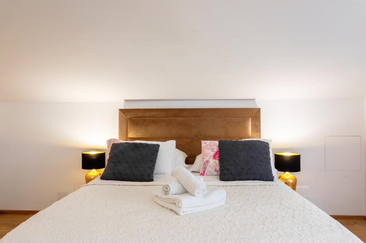 Apartments Ante Хвар Екстер'єр фото