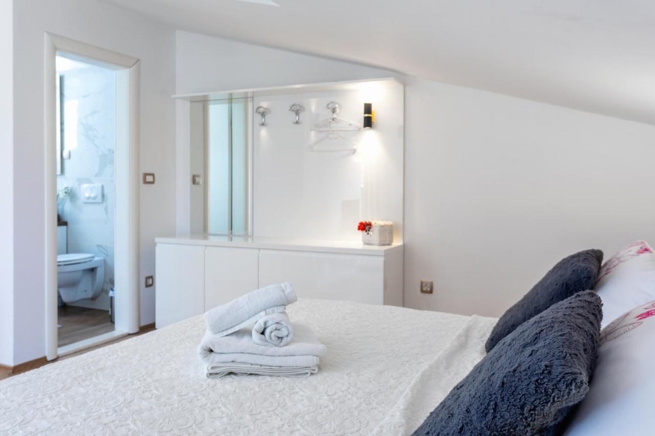 Apartments Ante Хвар Екстер'єр фото
