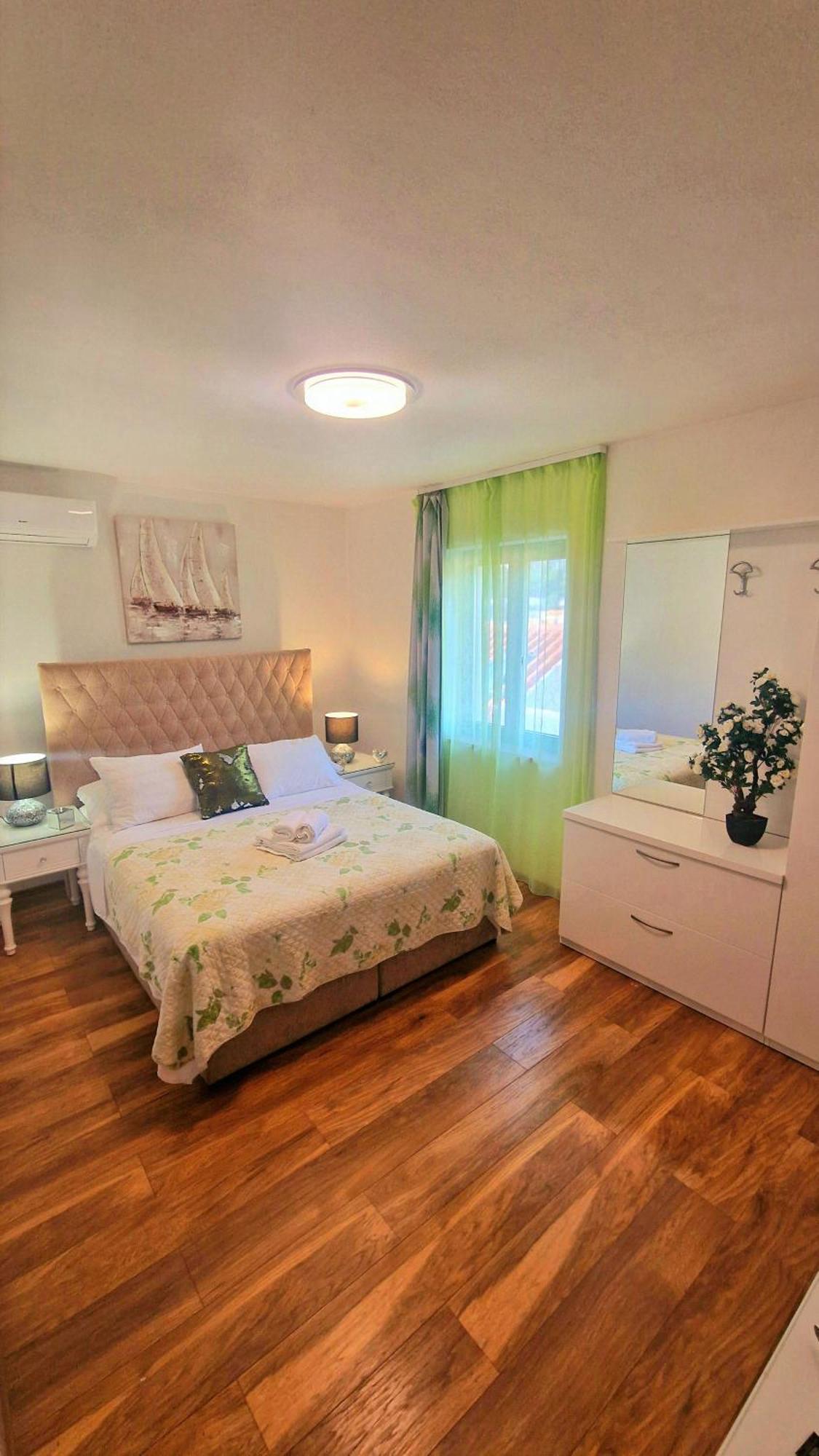 Apartments Ante Хвар Екстер'єр фото