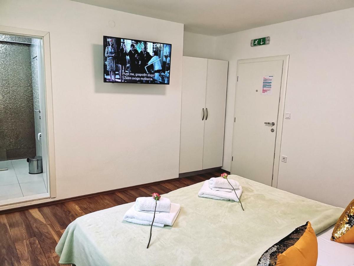 Apartments Ante Хвар Екстер'єр фото