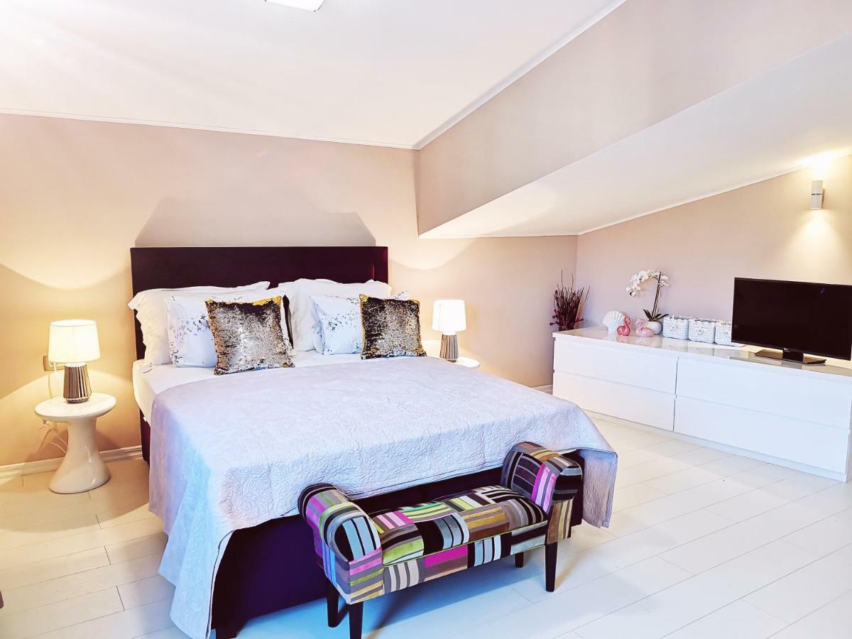 Apartments Ante Хвар Екстер'єр фото